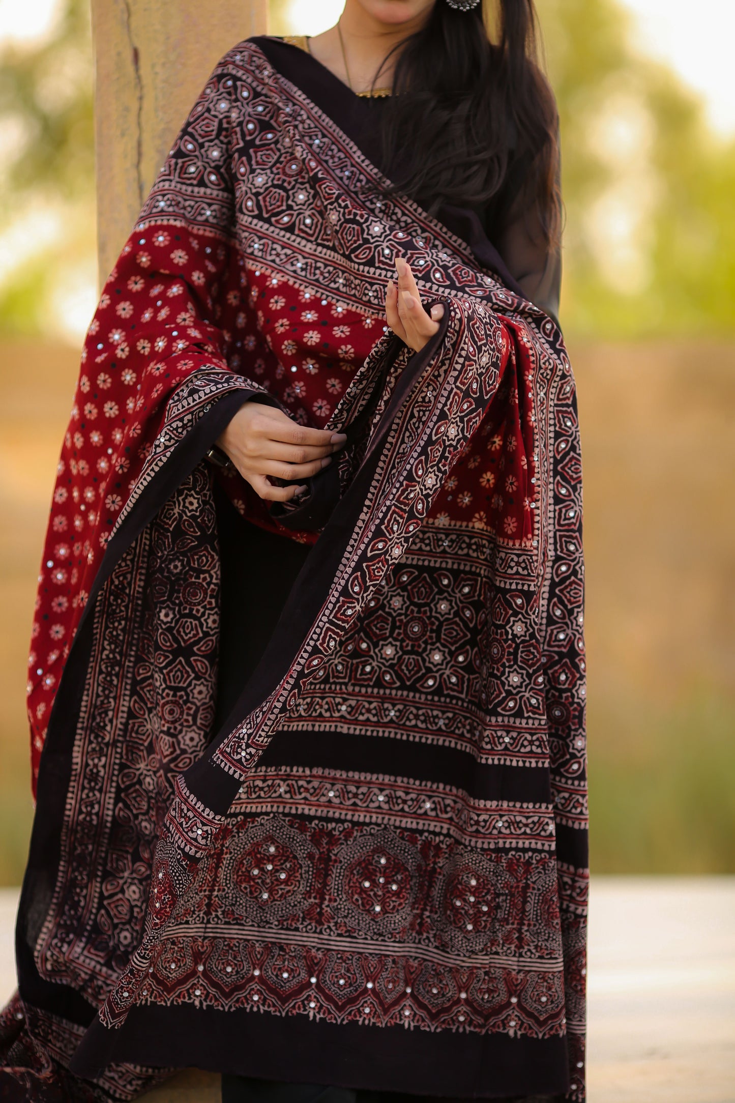 Rukhsar Ajrak Chaddar 2Tone - Maroon