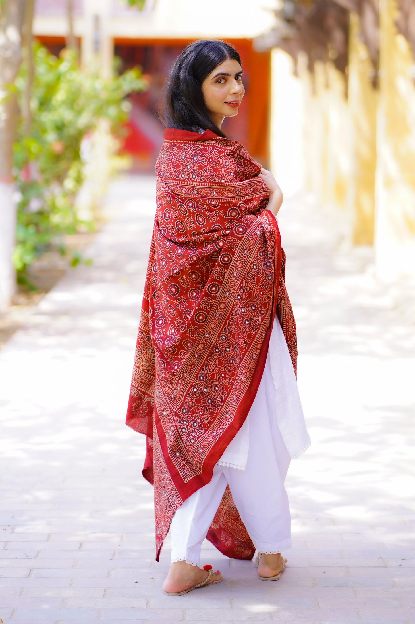 Sumbul Ajrak Chaadar Maroon