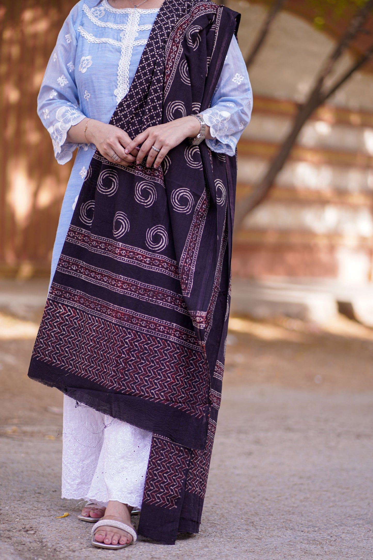Sawan Ajrak Chaddar - Black