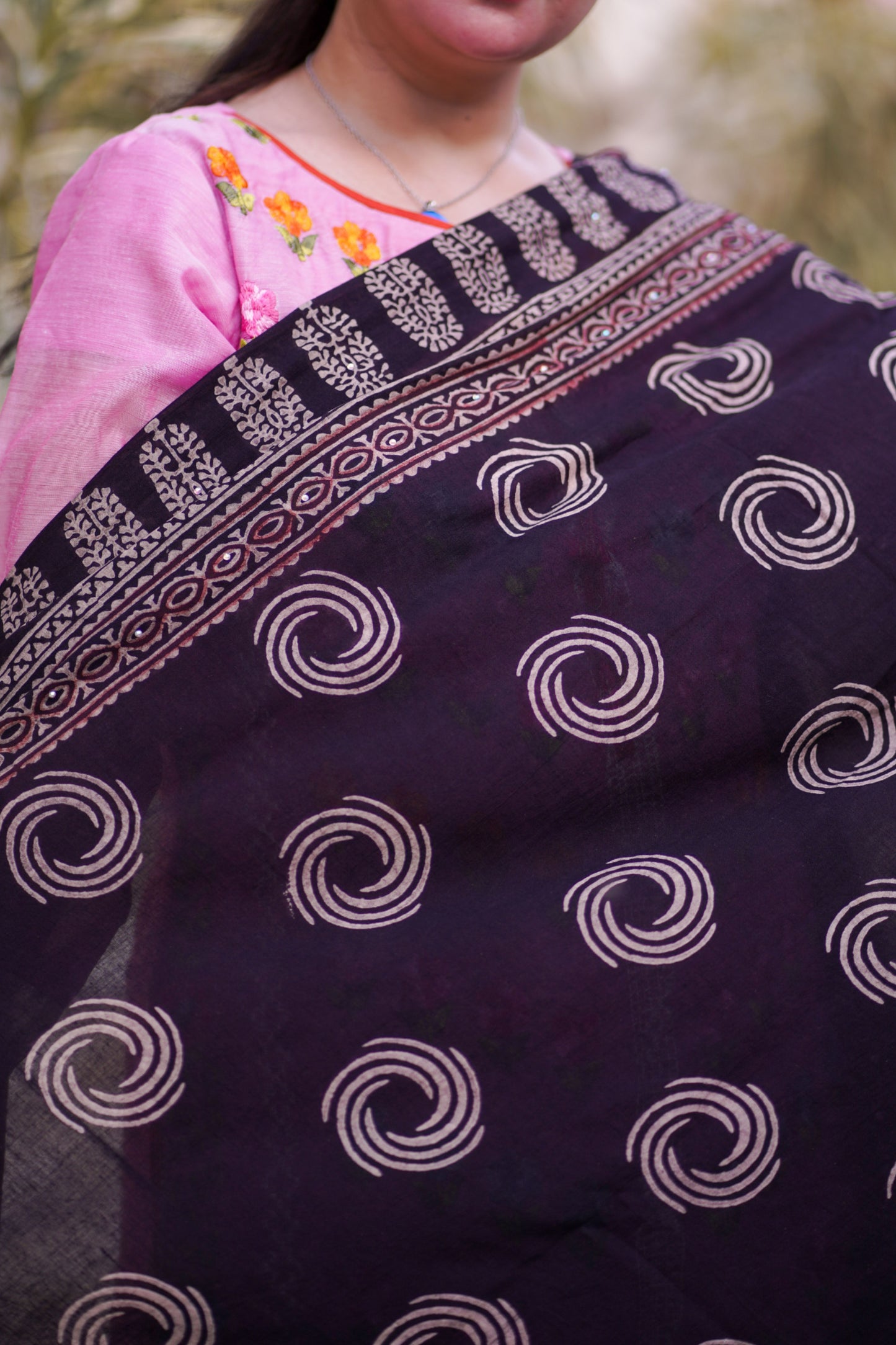 Afsana Ajrak Chaddar - Black