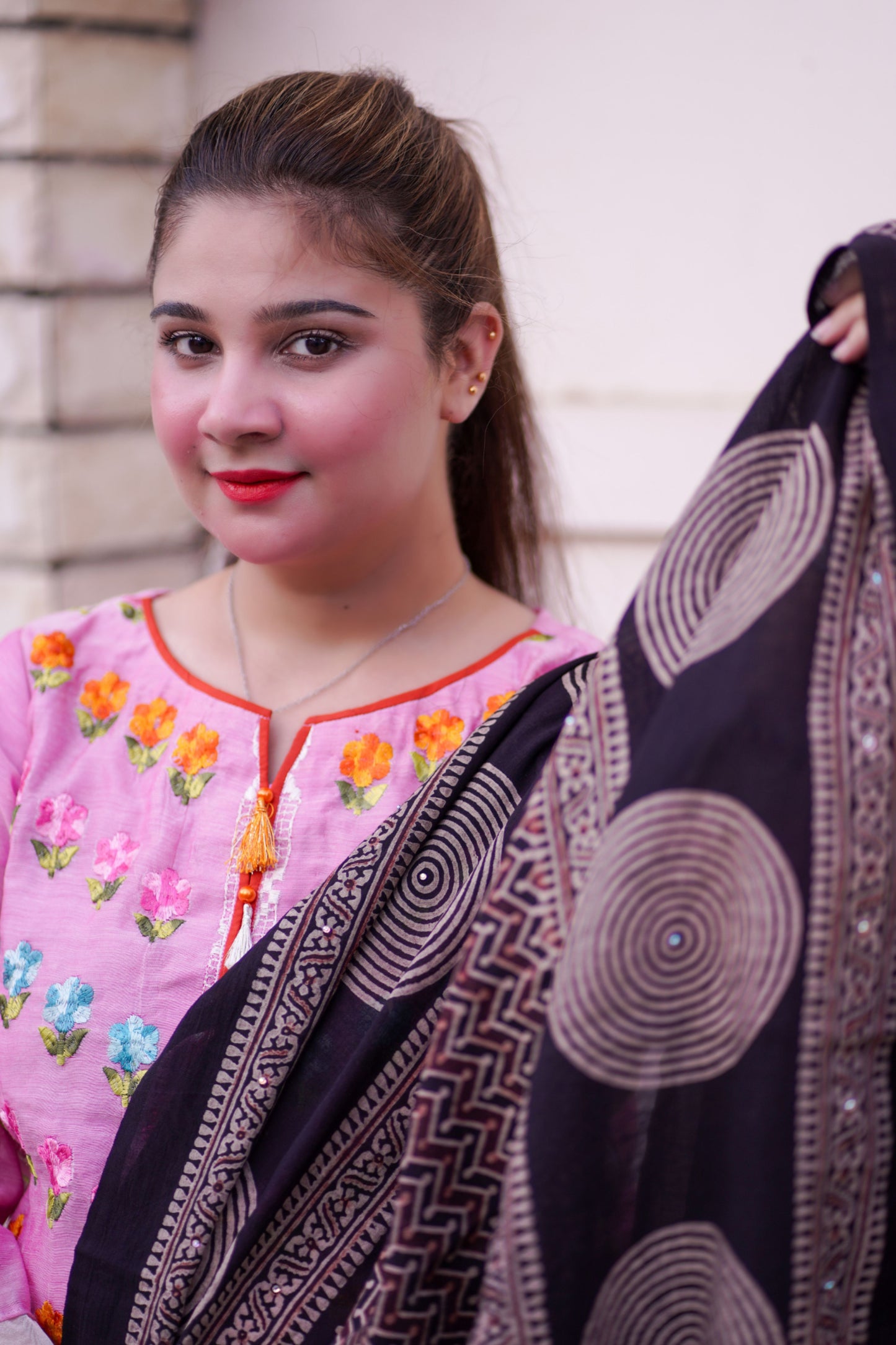 Sukoon Ajrak Chaddar - Black