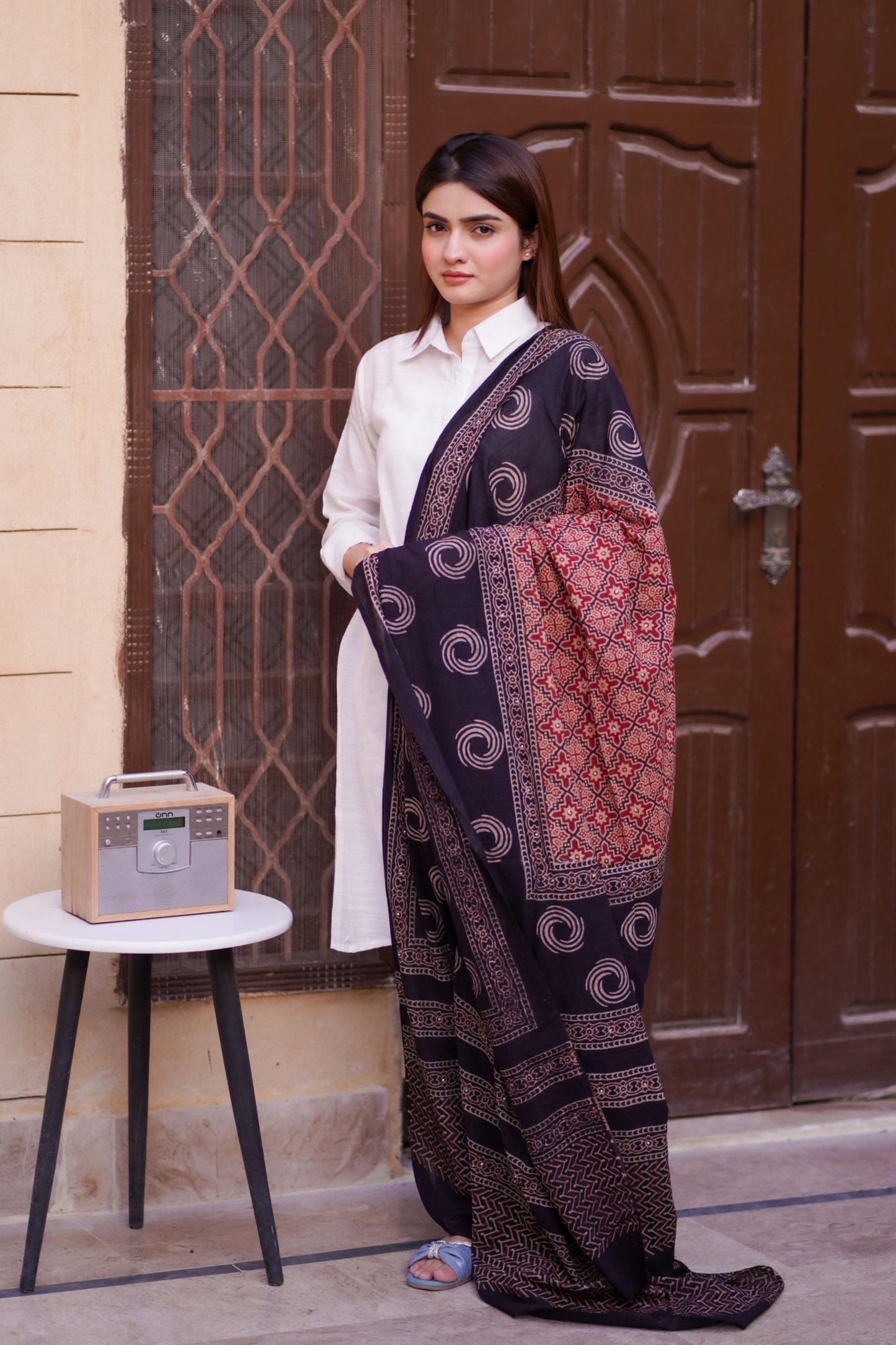 Aaina Ajrak Chaddar 2 Tone - Maroon