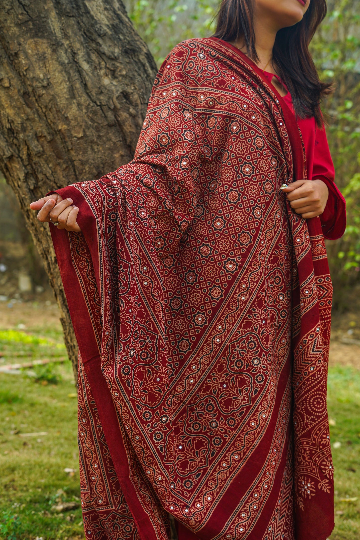 Zari Ajrak Chaddar - Maroon