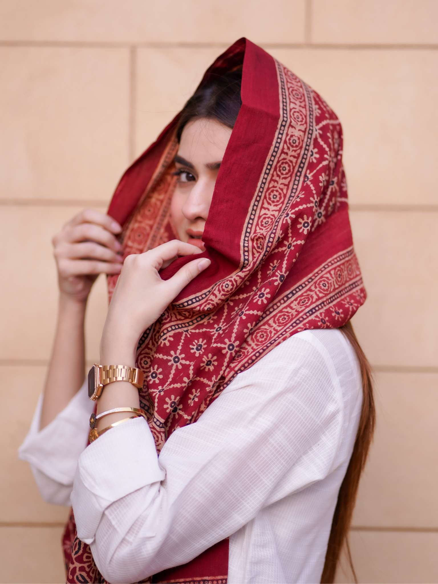 Nargis Ajrak Scarf - Maroon