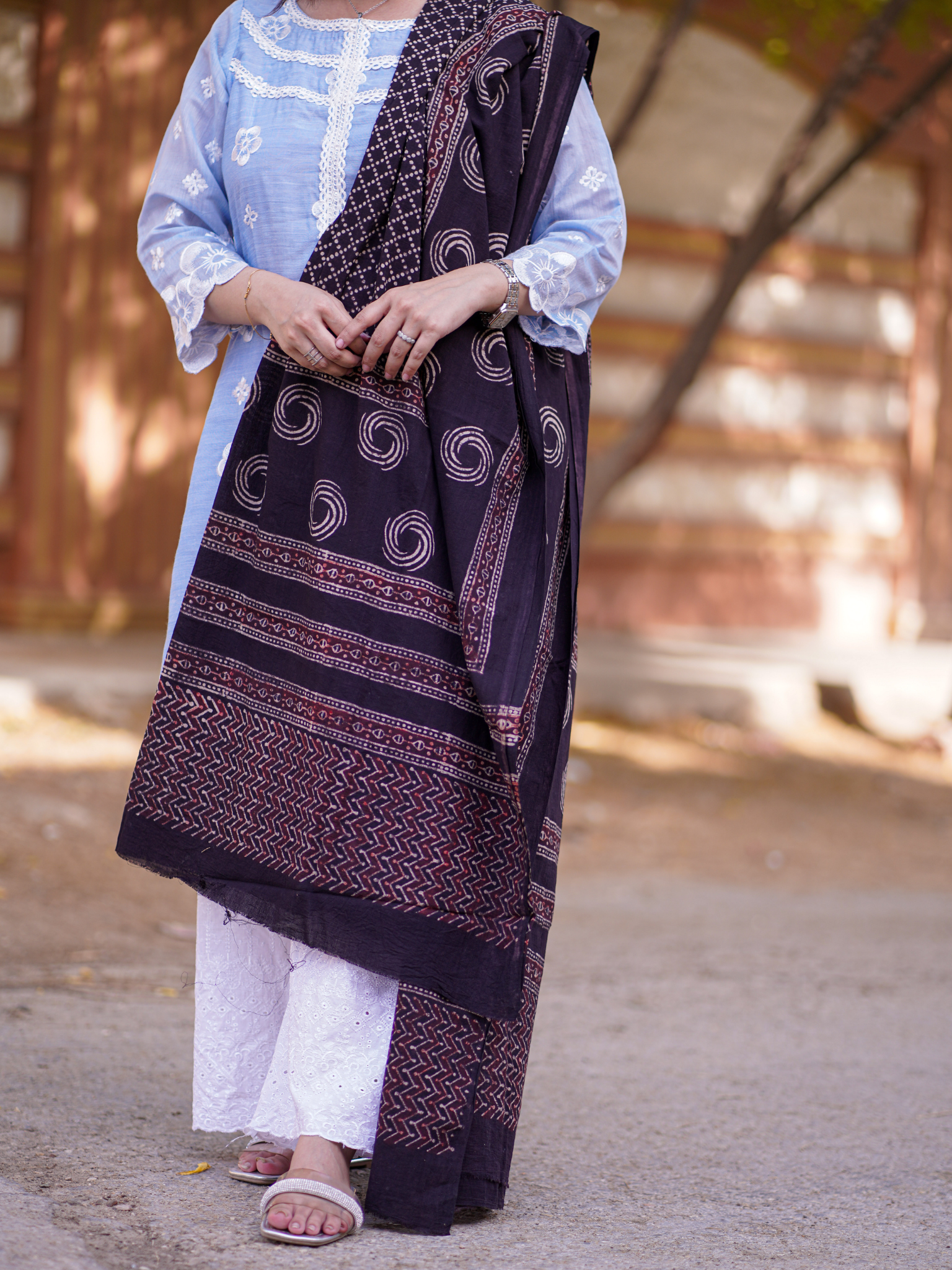 Sawan Ajrak Chaddar - Black