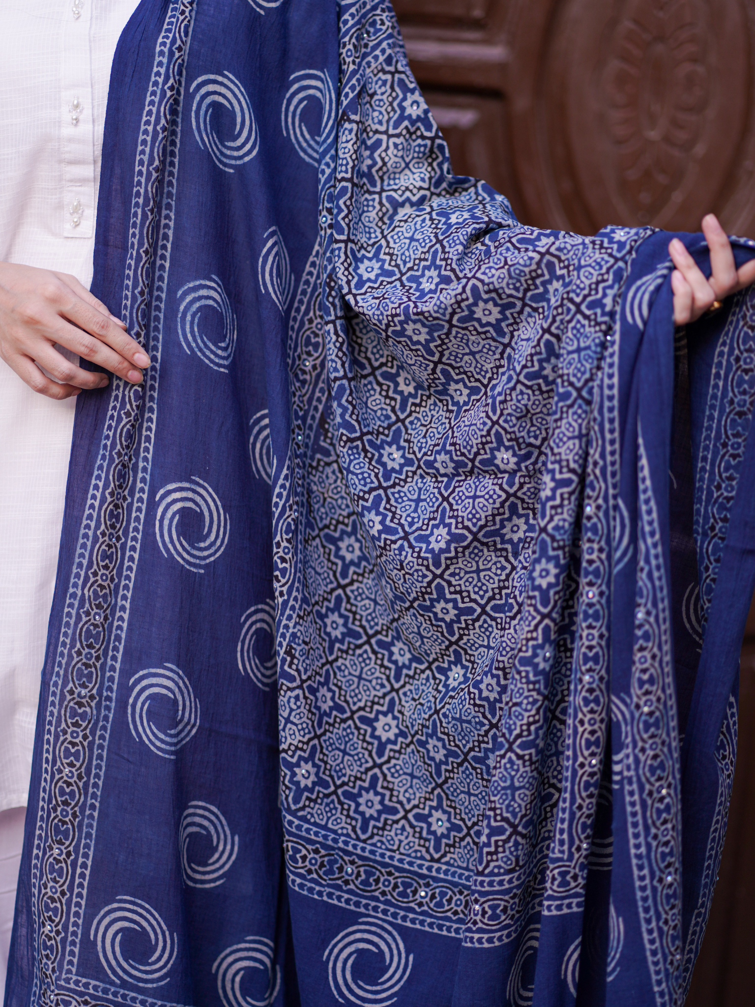 Aaina  Ajrak Chaddar - Blue