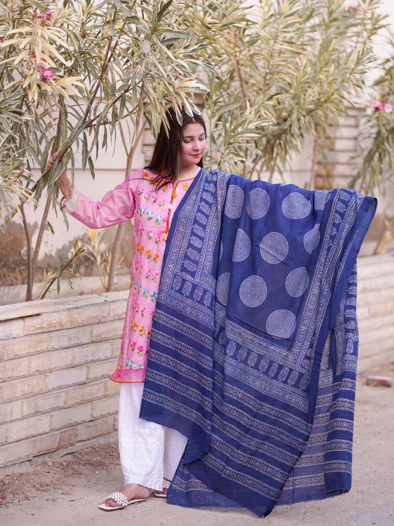 Noor Ajrak Chaddar - Blue