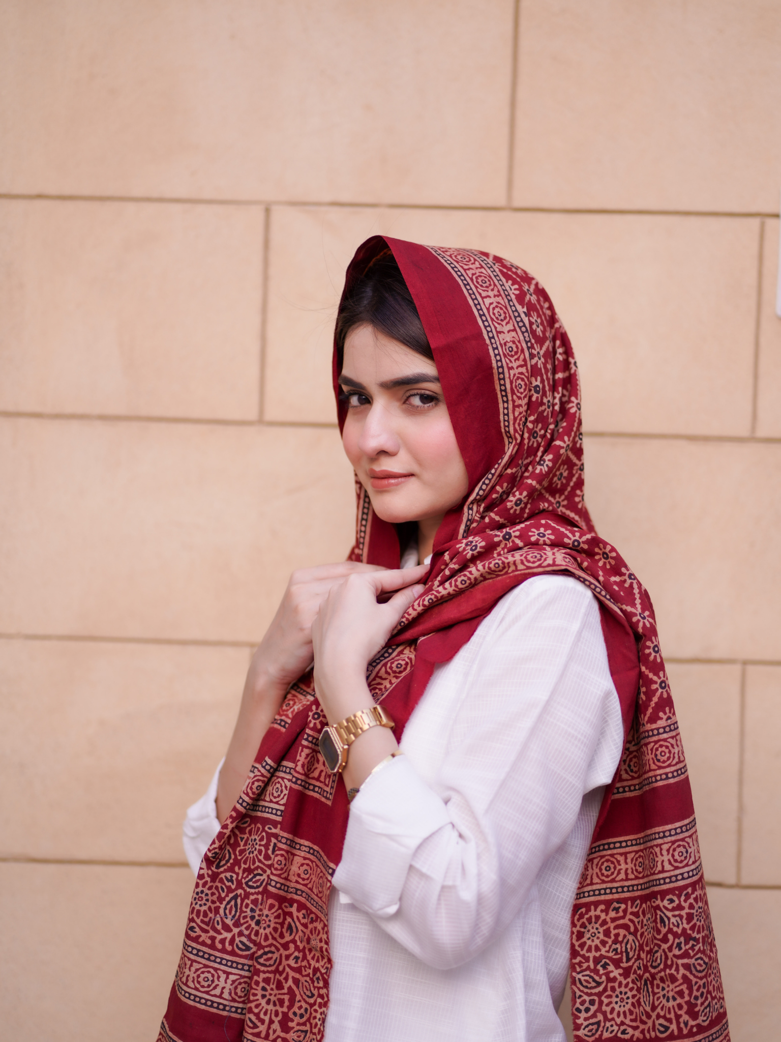 Nargis Ajrak Scarf - Maroon