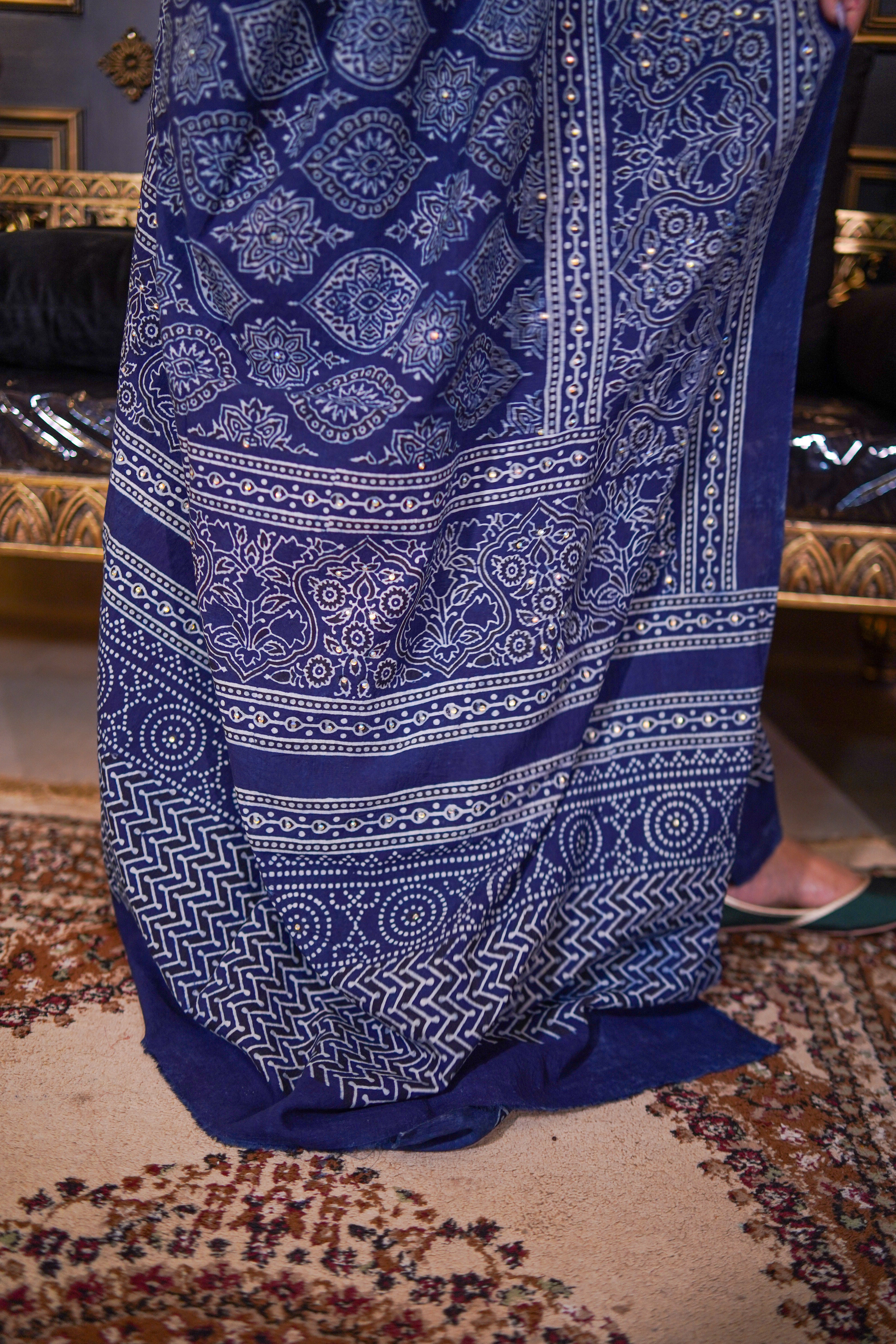 Nigaah Ajrak Chaddar - Blue