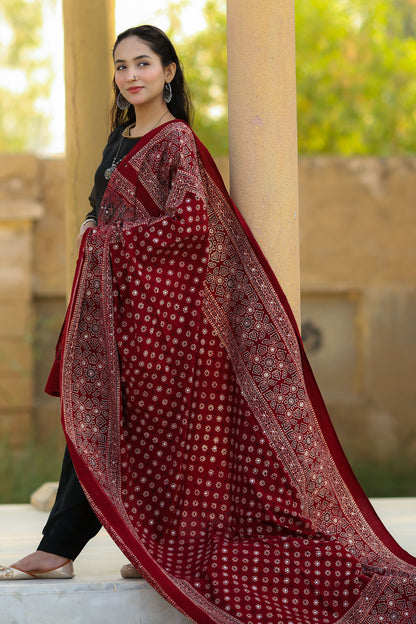 Rukhsar Ajrak Chaddar – Classic Maroon (Hand-Block Printed)