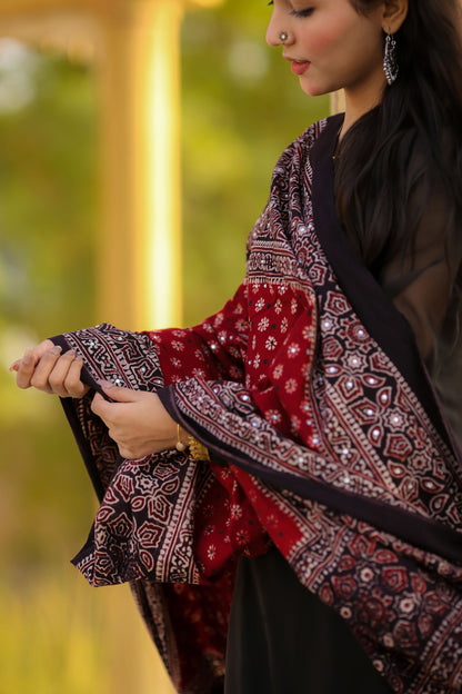 Rukhsar Ajrak Chaddar 2Tone - Maroon