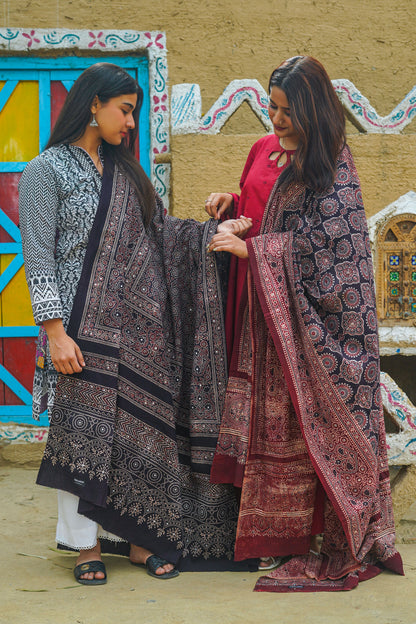 Zari Ajrak Chaddar Black & Redish