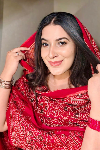Kohsar Ajrak Chaddar – Classic Maroon (Hand-Block Printed)