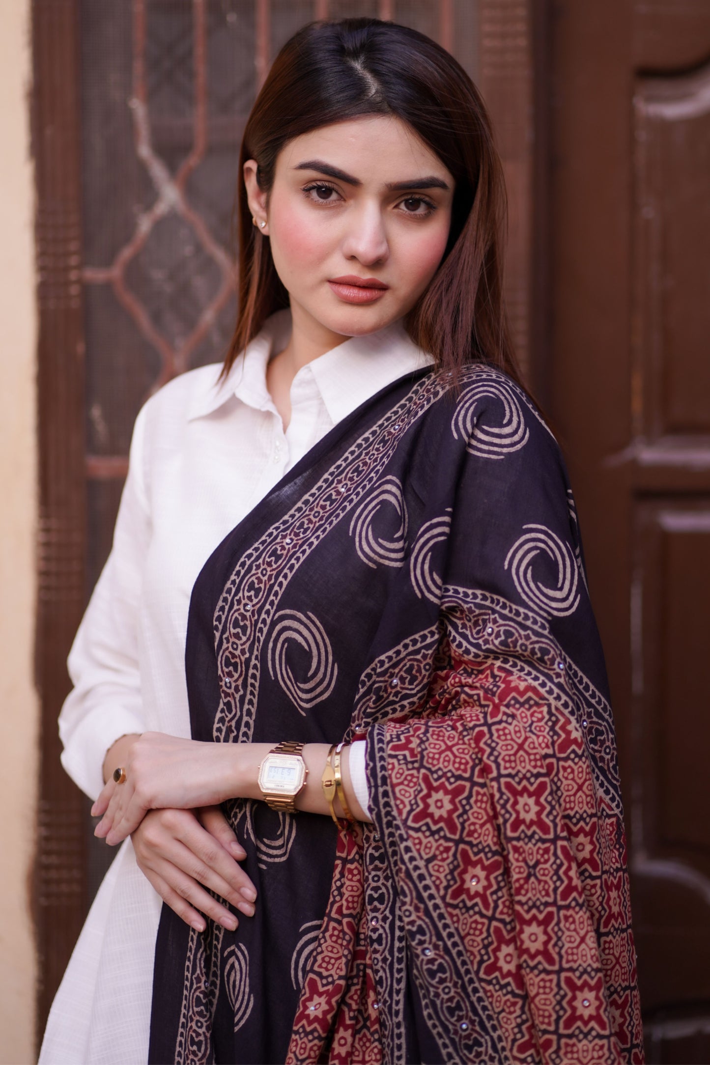 Aaina Ajrak Chaddar 2 Tone - Maroon