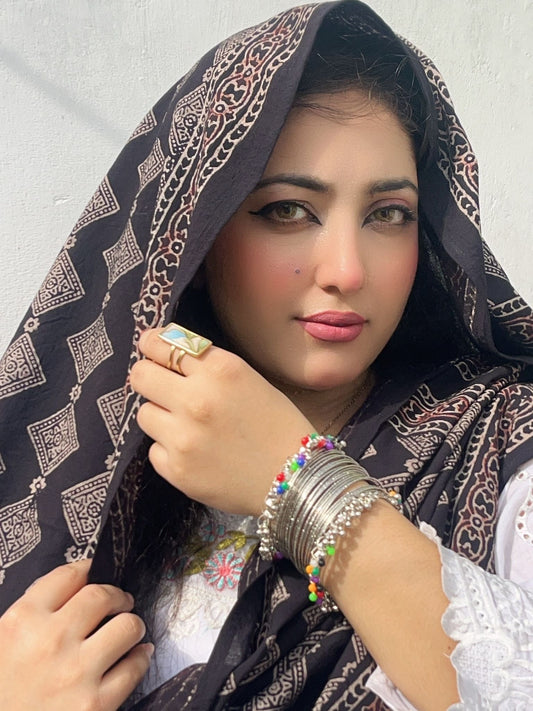 Abeer Ajrak Scarf - Black