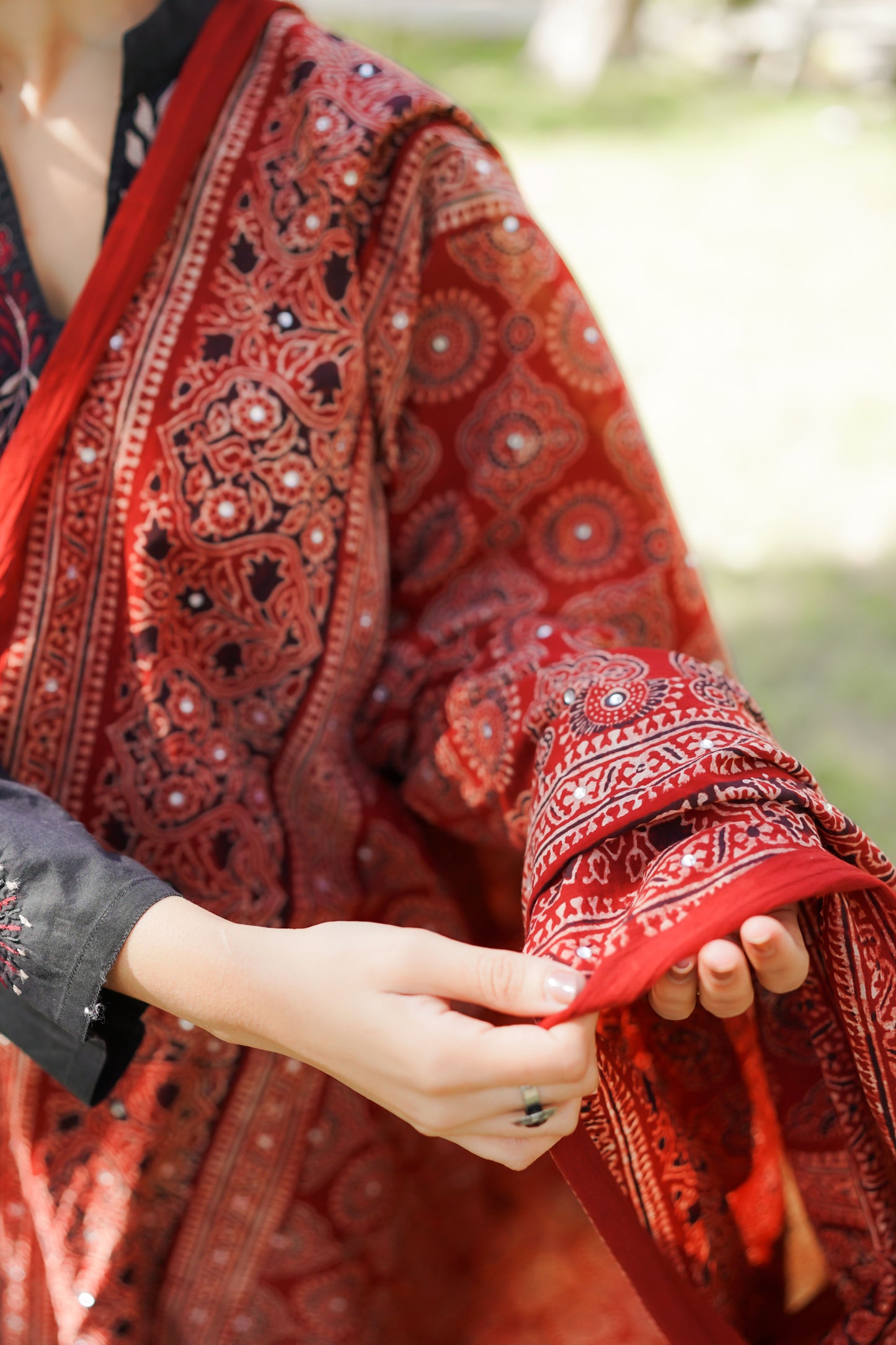 Varq Ajrak Chaddar  - Maroon