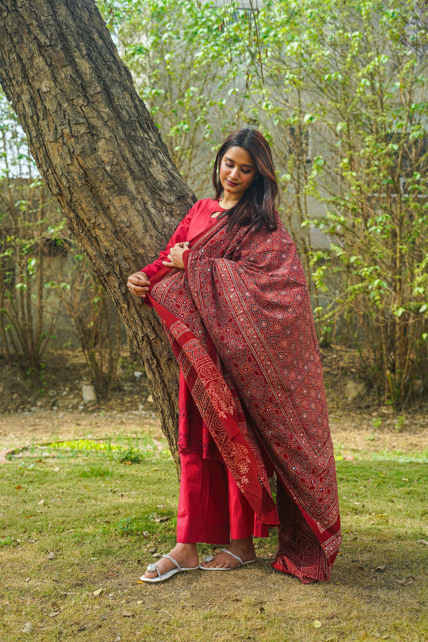 Zari Ajrak Chaddar - Maroon