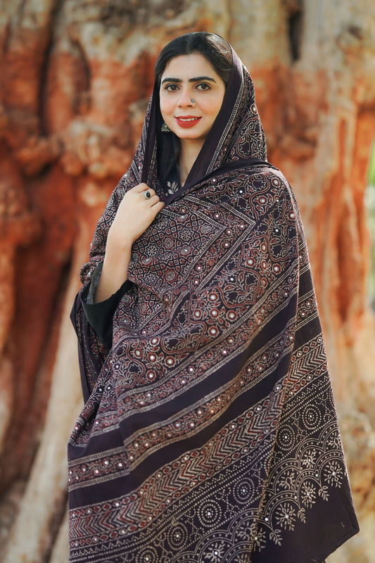 Zari Ajrak Chaddar Black & Redish
