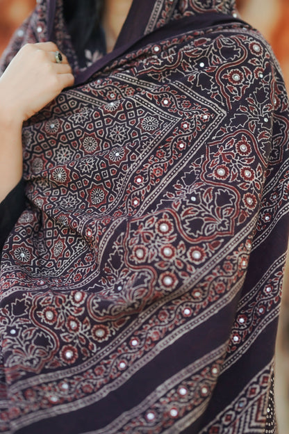Zari Ajrak Chaddar Black & Redish