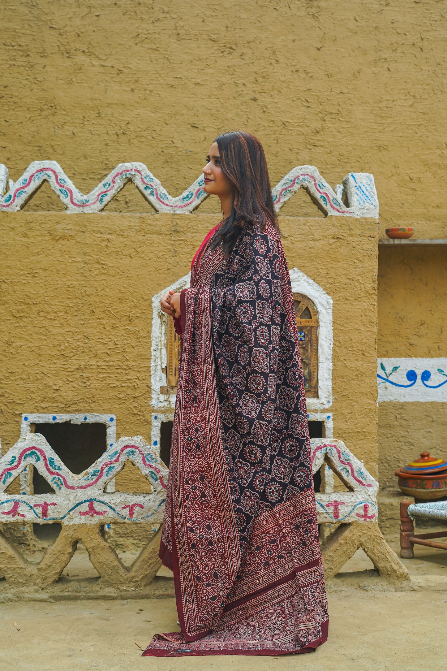 Varq Ajrak Chaddar 2Tone - Black