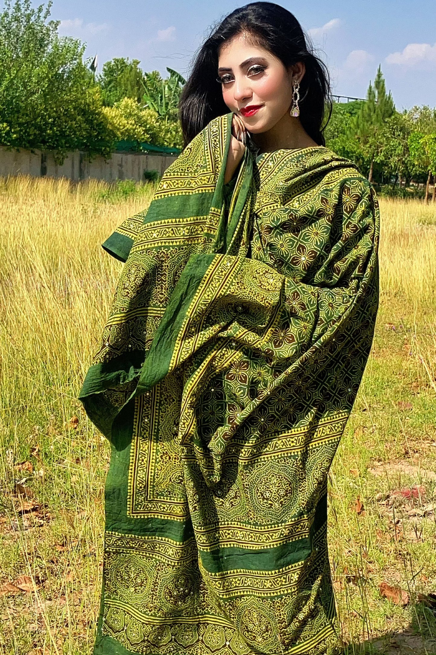 Rangrez Ajrak Chaddar – Green